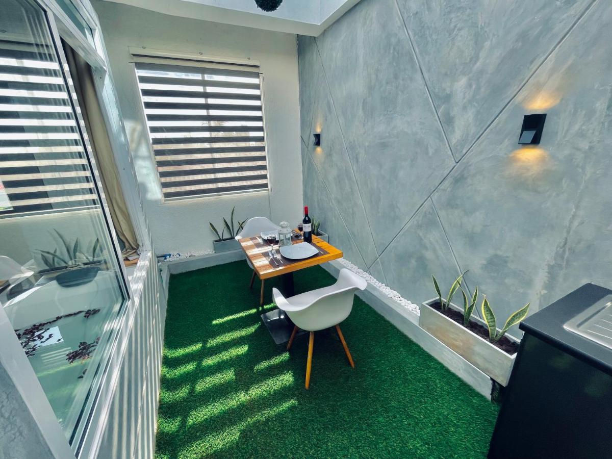 8 Plus Luxury Apartments Negombo Bagian luar foto